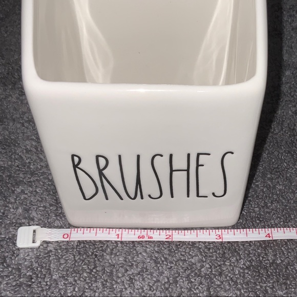 Rae Dunn BRUSHES holder - Picture 10 of 10